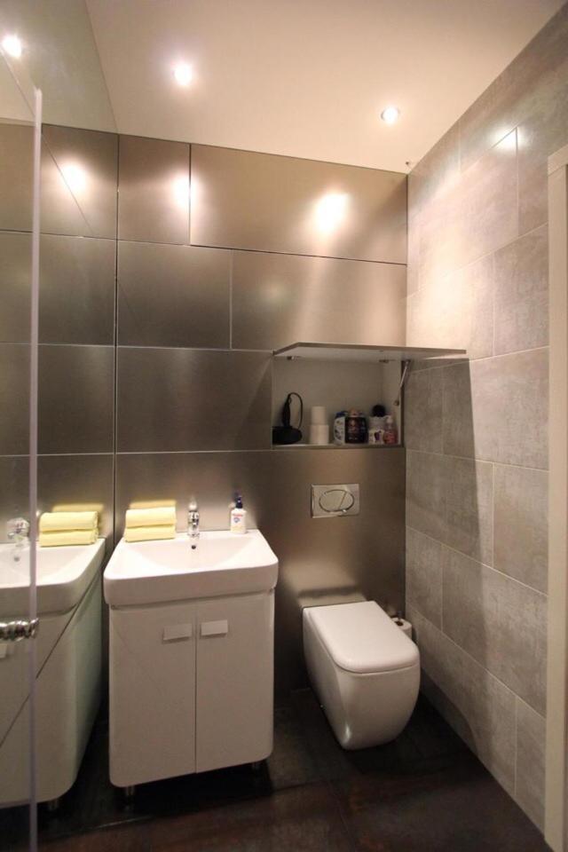Metro Apartment 耶烈万 外观 照片